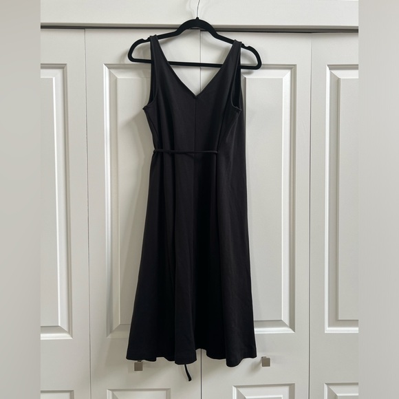 AYR Black Midi V Neck Wrap Dress Size Small - Picture 4 of 10